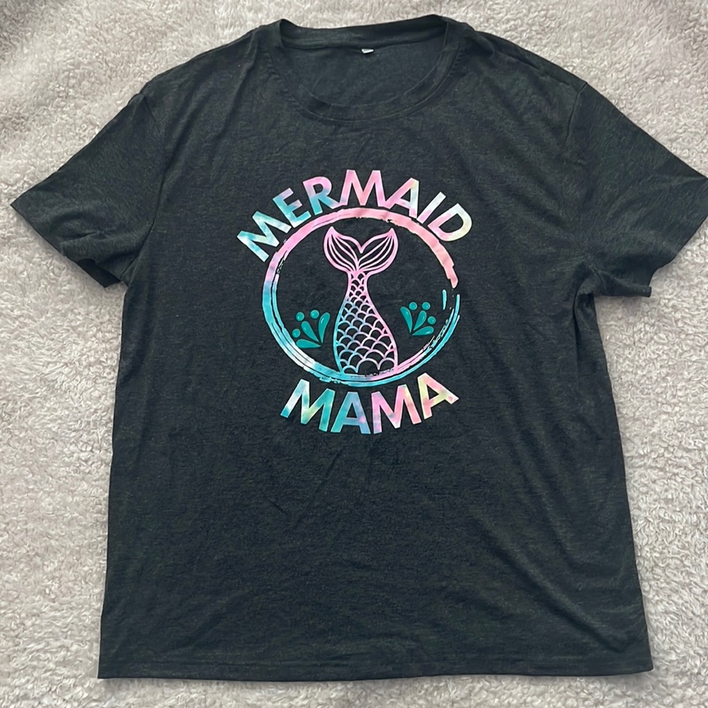 NWOT Mermaid mama TShirt